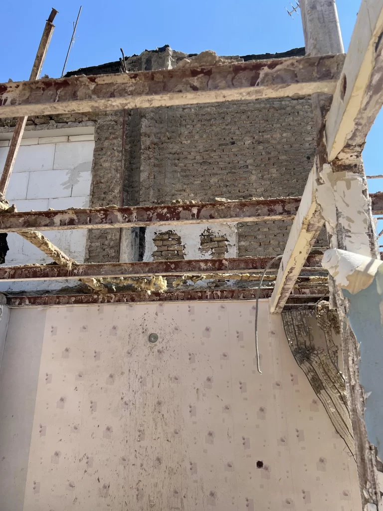 عملیات تخریب ساختمان چگونه انجام میشود؟