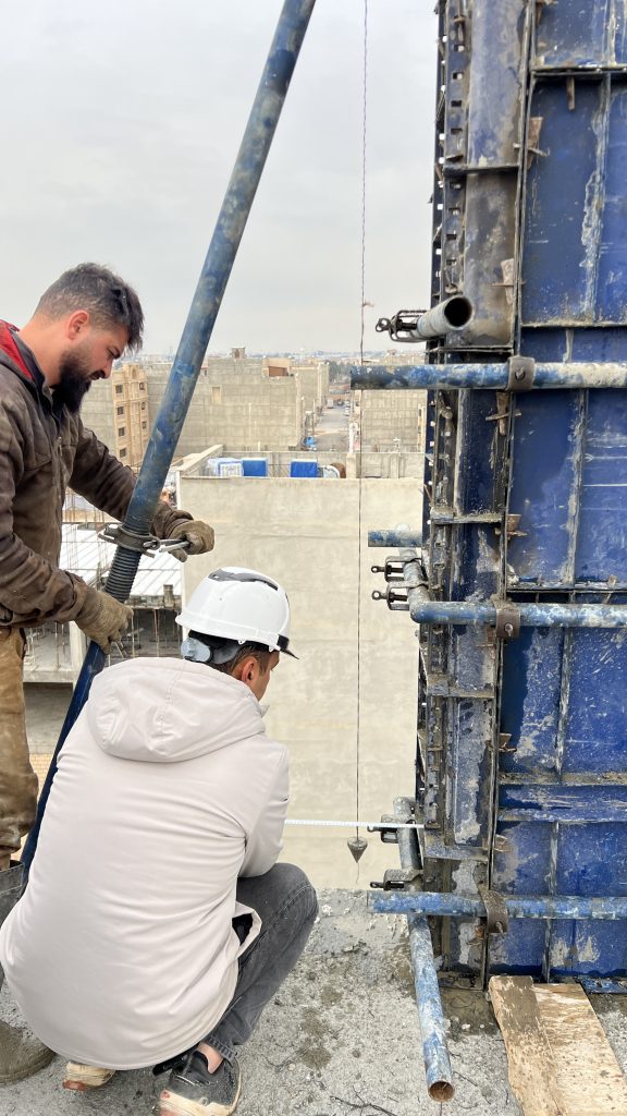 قالب‌بندی بتن